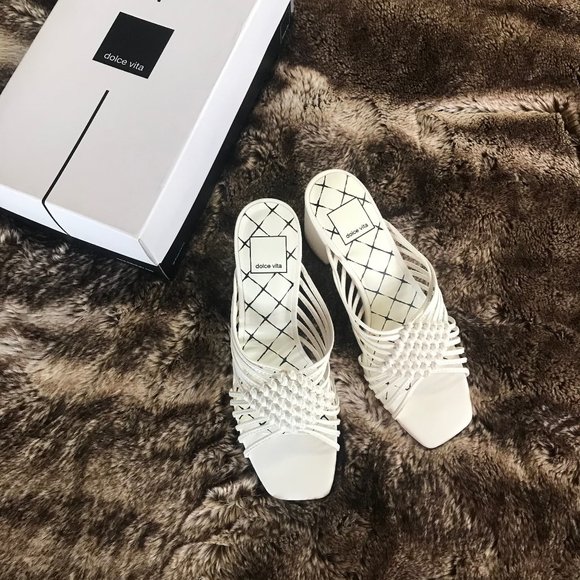 🆕 DOLCE VITA Delana Slide Off White NIB | 7.5 - Picture 1 of 6